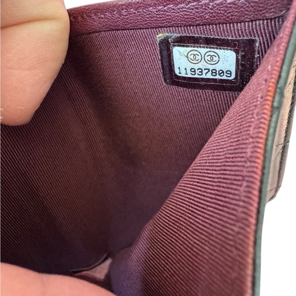 AUTHENTIC CHANEL BACK TO BACK FLAP WALLET. - Picture 9 of 10